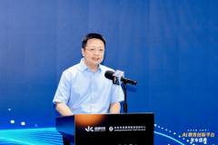 获得了学校、少年宫、家长和学生的普遍必定和